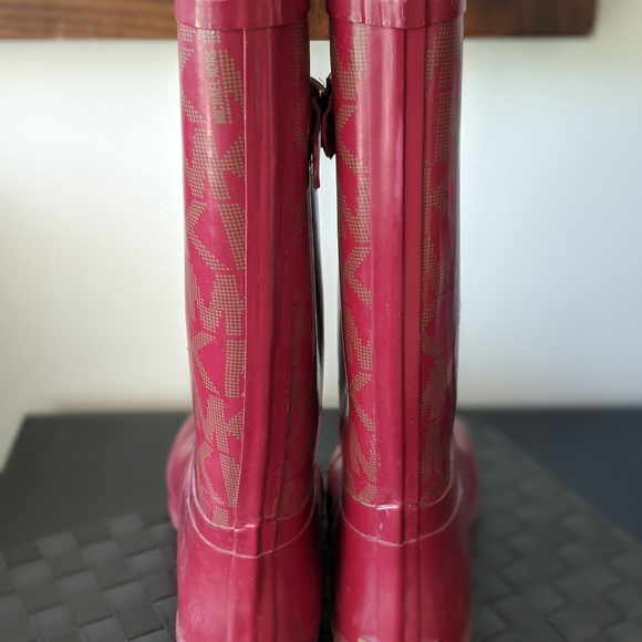 Michael Kors Rain Boots - Picture 2 of 4